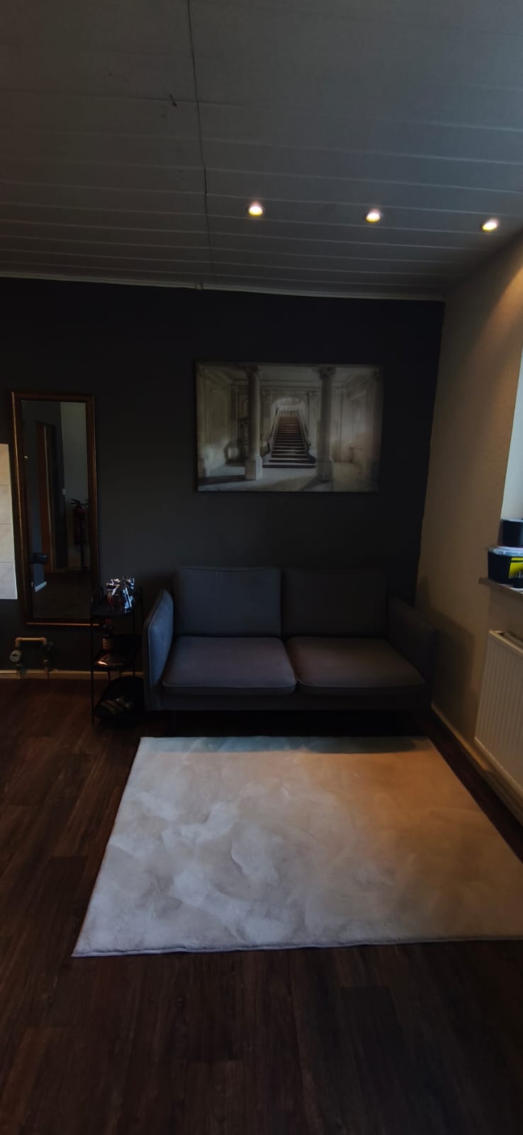tattoo halle saale - das studio von innen tattoo halle saale - das studio von innen mit gemütlicher sitzcouch
