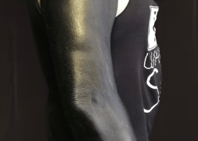 Blackout-Tattoo am ganzen Arm in Halle (Saale)